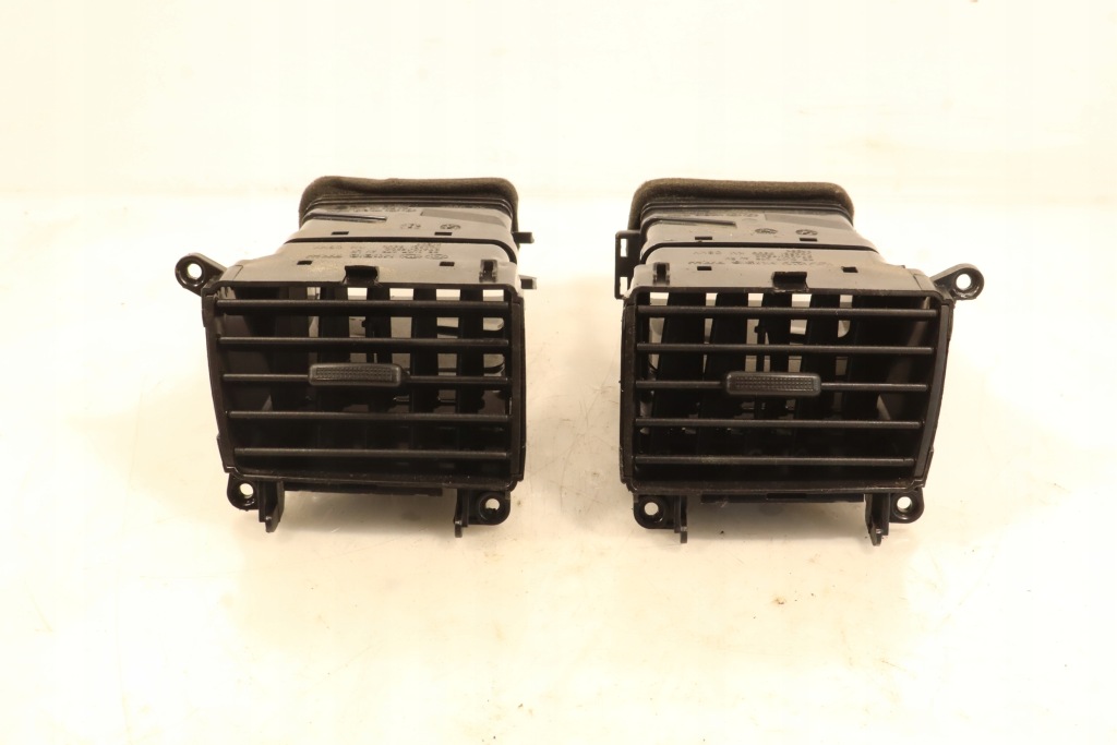 Купити Решітка обдув середня kia sportage ii рестайлінг  97420-1f500