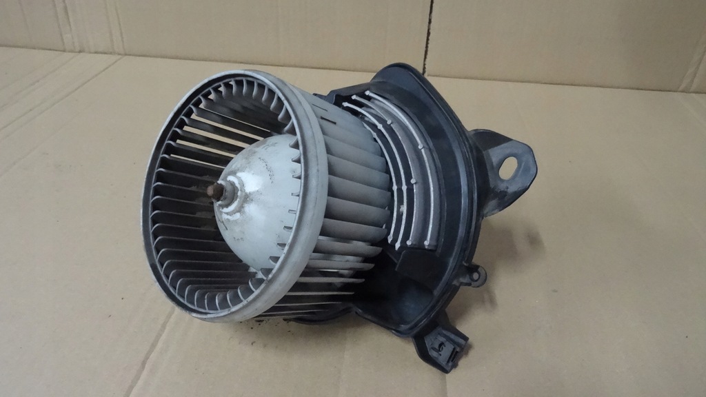 фото №1, Punto 3 iii повітродувка вентилятор обдув 503330100