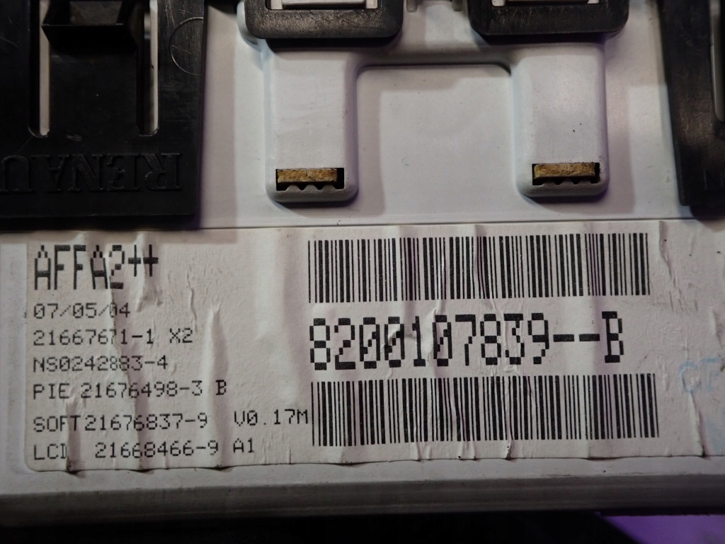 фото №6, Renault megane ii 02-06 дисплей 8200107839b