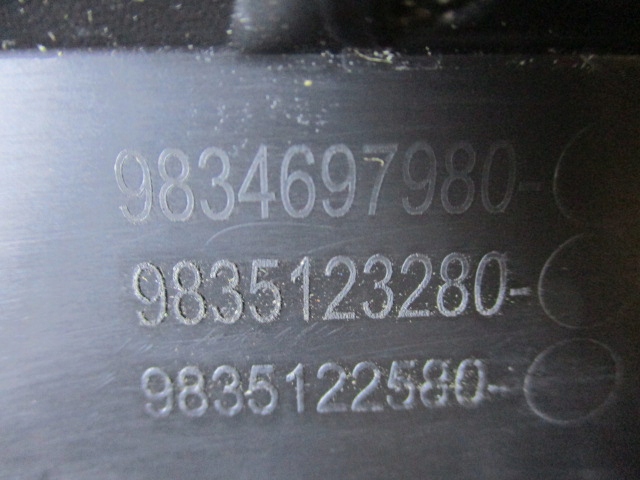 фото №15, Citroen c4 iii 2020- бампер задний задняя pdc новый oryg 98353302xt 9834697980