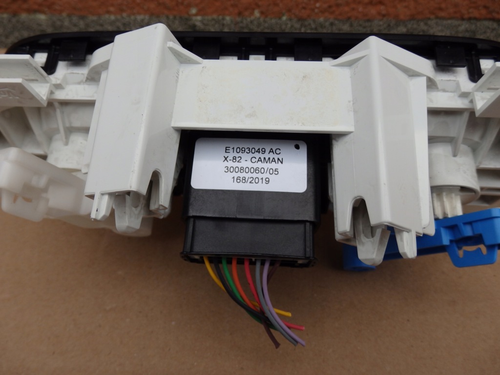 фото №4, Панель управление обдув renault trafic iii e1093049ac