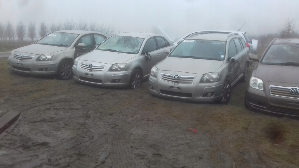 фото №9, Toyota avensis t25 бризковик задня поріг завершення