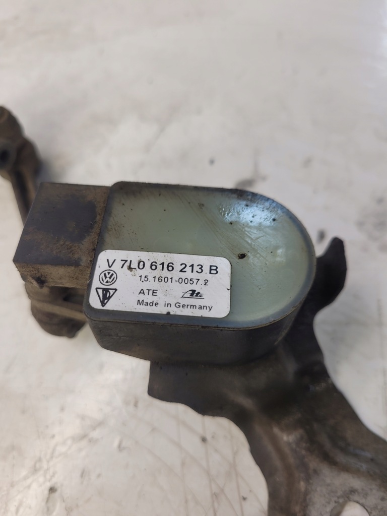 фото №5, Датчик вирівнювання світла audi q7 4l 7l0616213b