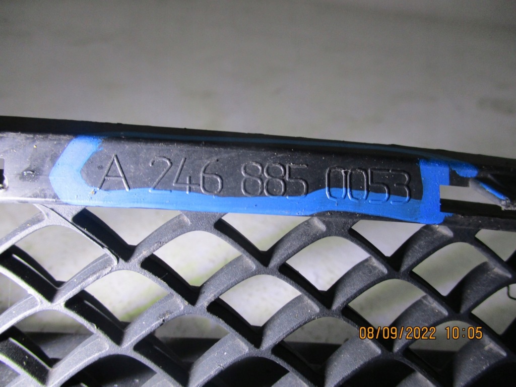Купить Решётка бампера mercedes 246 a2468850053