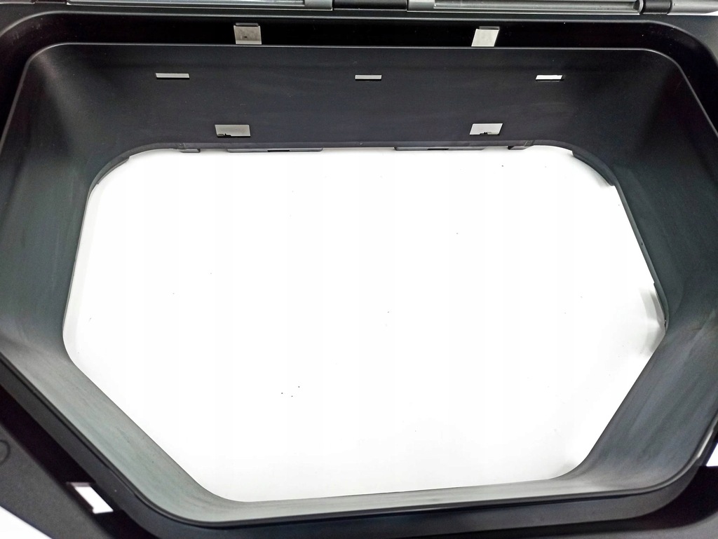 фото №9, Bmw 3 e92 e93 2010 обшивки багажника