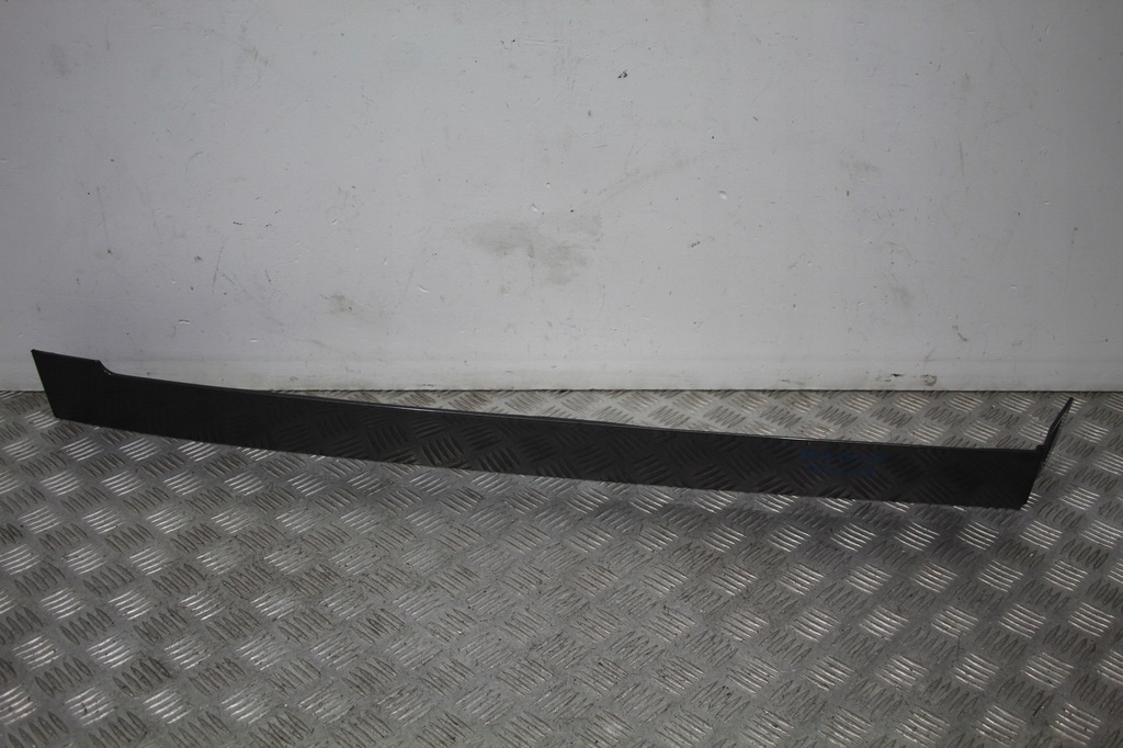 фото №1, Накладка защита направляющая дверь peugeot traveller 9808384180