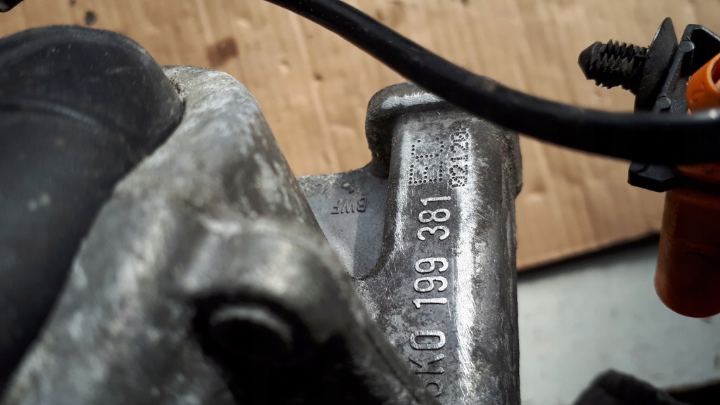 фото №11, S4 b8 подушка двигателя 3.0 tfsi 8k0199381ec s5