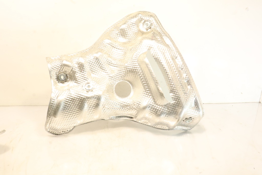 фото №1, Защита тепловая катализатора lexus rx v 350h hybrid prestige