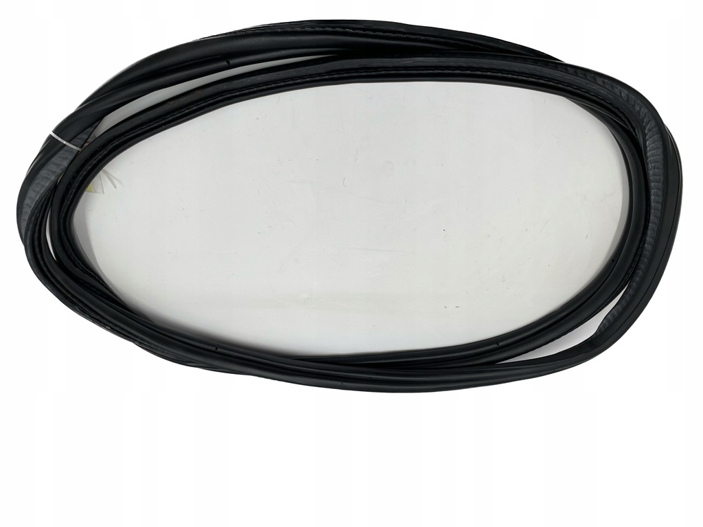 фото №1, Jaguar f-pace x761 прокладка кришки багажника