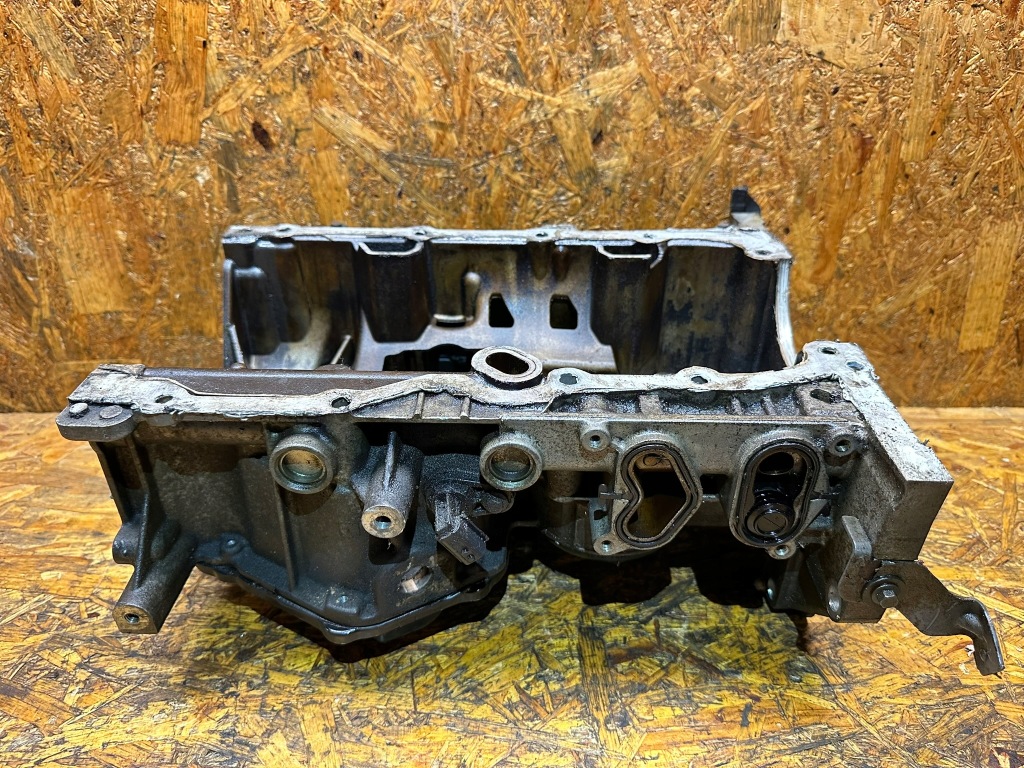 Піддон оливи масляна renault nissan 1.2 tce 110171658r Оригінал