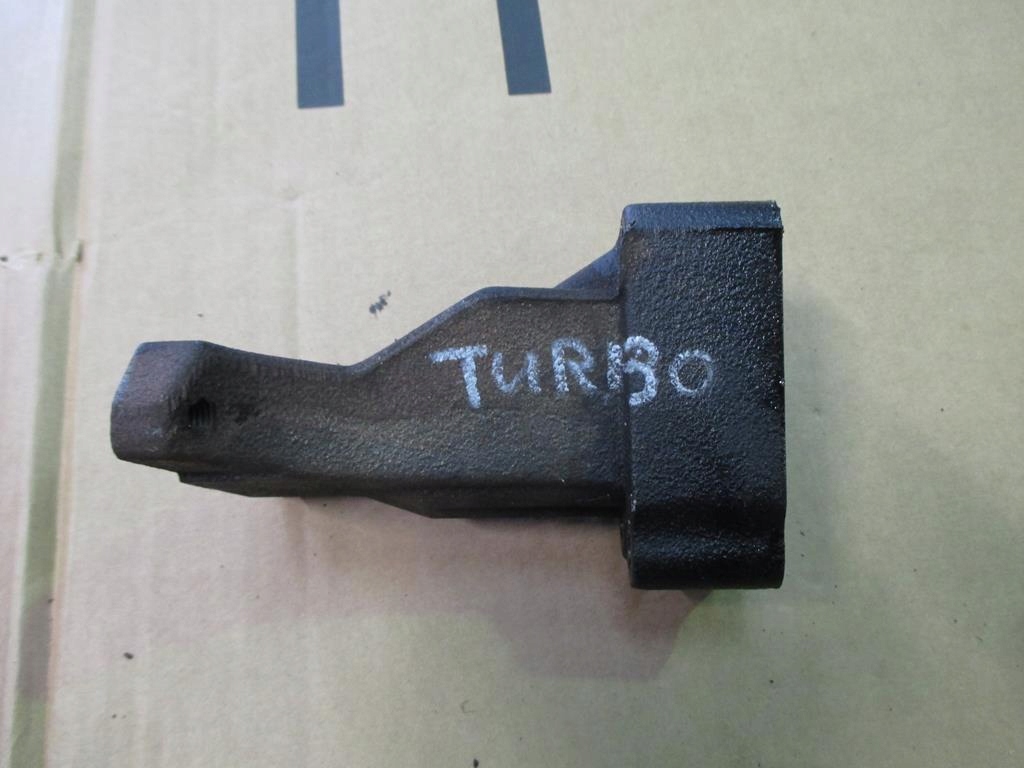 фото №1, Mercedes s w221 320 cdi 05- кронштейн турбонагнетателя