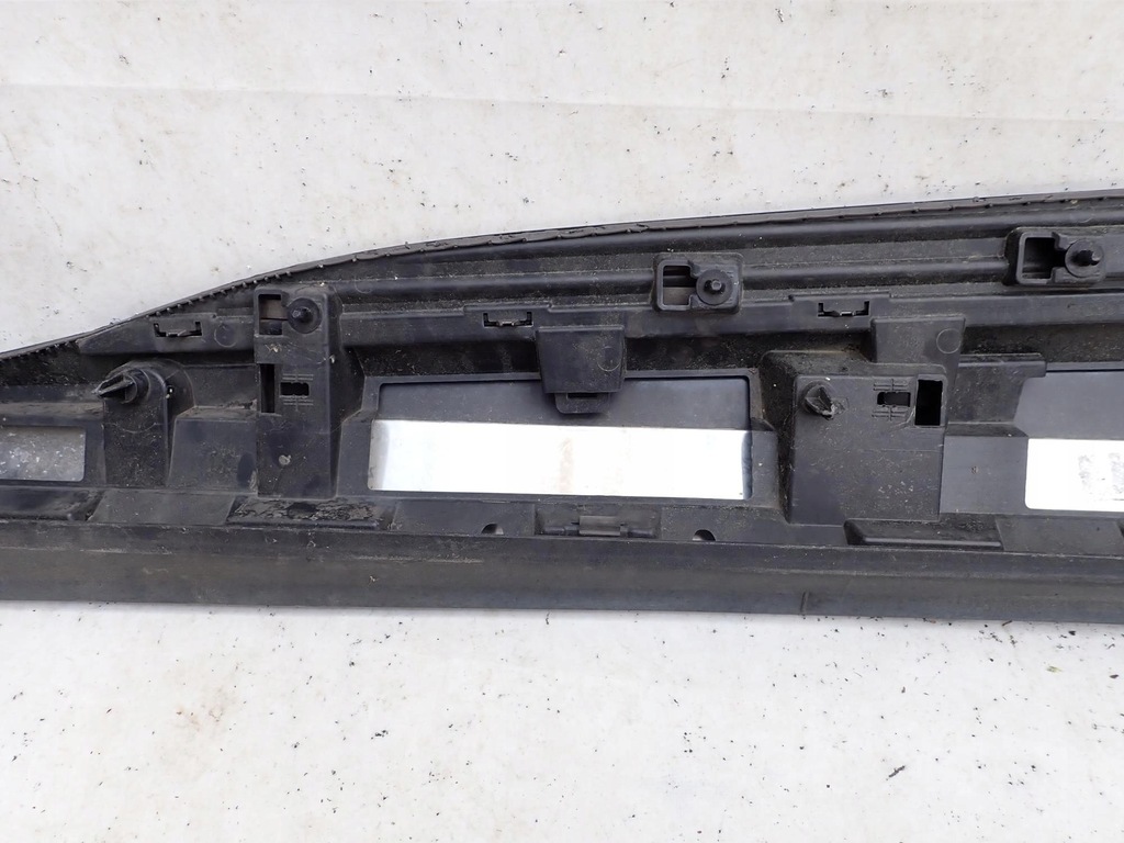 фото №11, Audi q8 e-tron 18- накладка молдинг двері правий перед