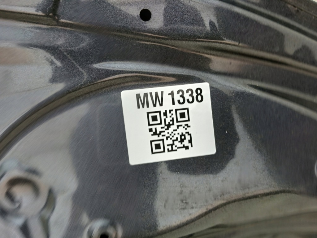 Toyota corolla e16 2013- капот крышка двигателя Киев