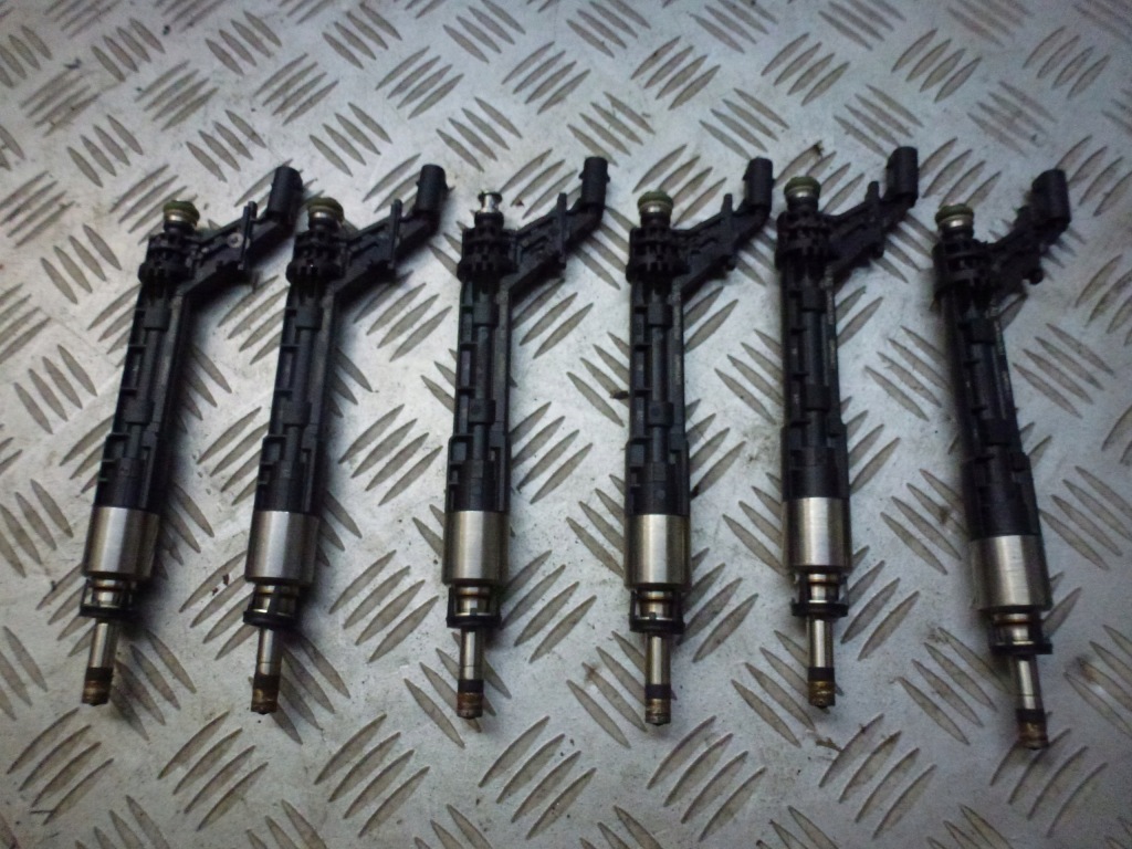 фото №1, Форсунка форсунки audi s4 b9 06m906036k комплект