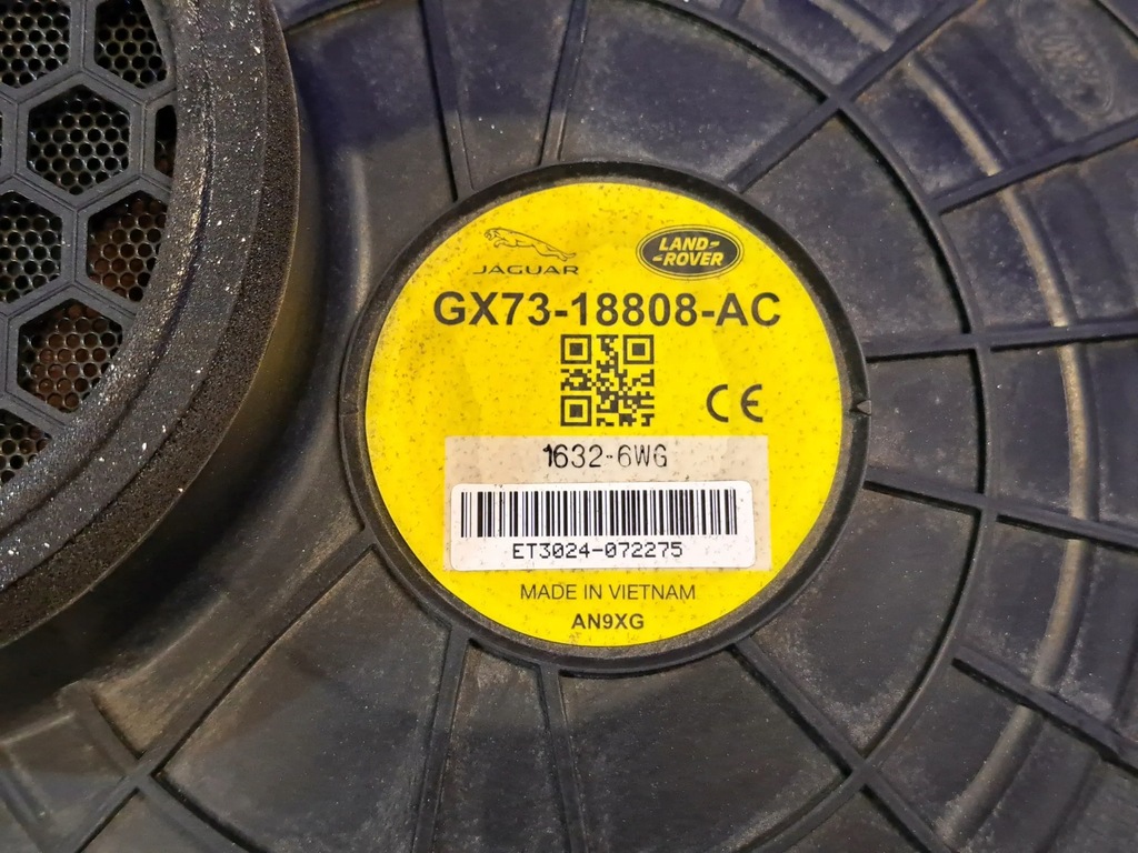 фото №6, Jaguar xe 2017 динаміки