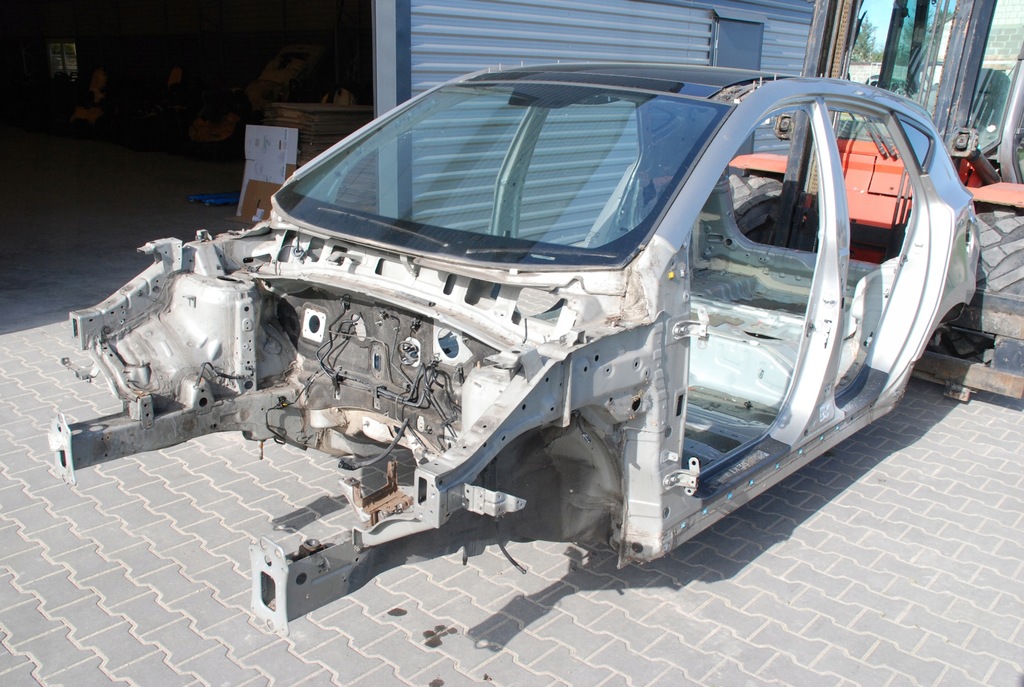 фото №1, Hyundai ix35 09-13r чверть крила панорама дах l / p