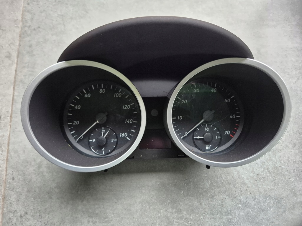 фото №1, Счетчик приборы mercedes slk r171 3.5