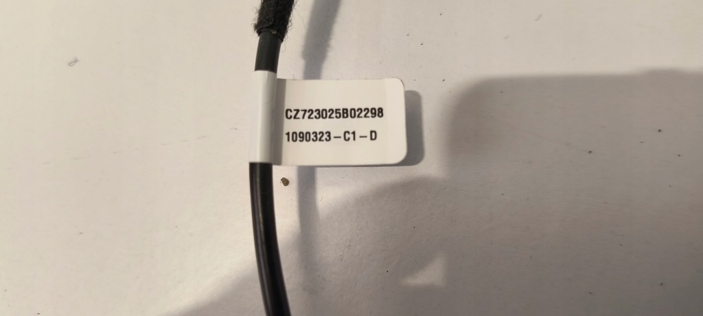 Пряжка клипса поперечина безопасности перед tesla model 3 y 17- Недорого