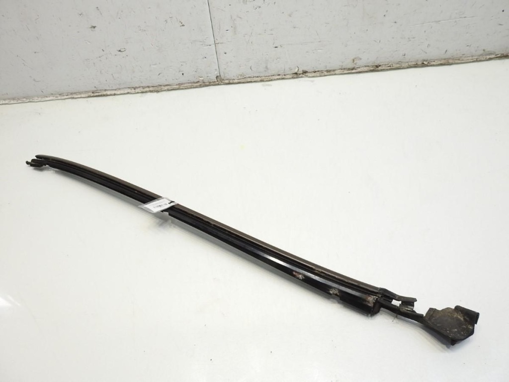 фото №7, Молдинг скло лобове права mercedes w220 a2206980639