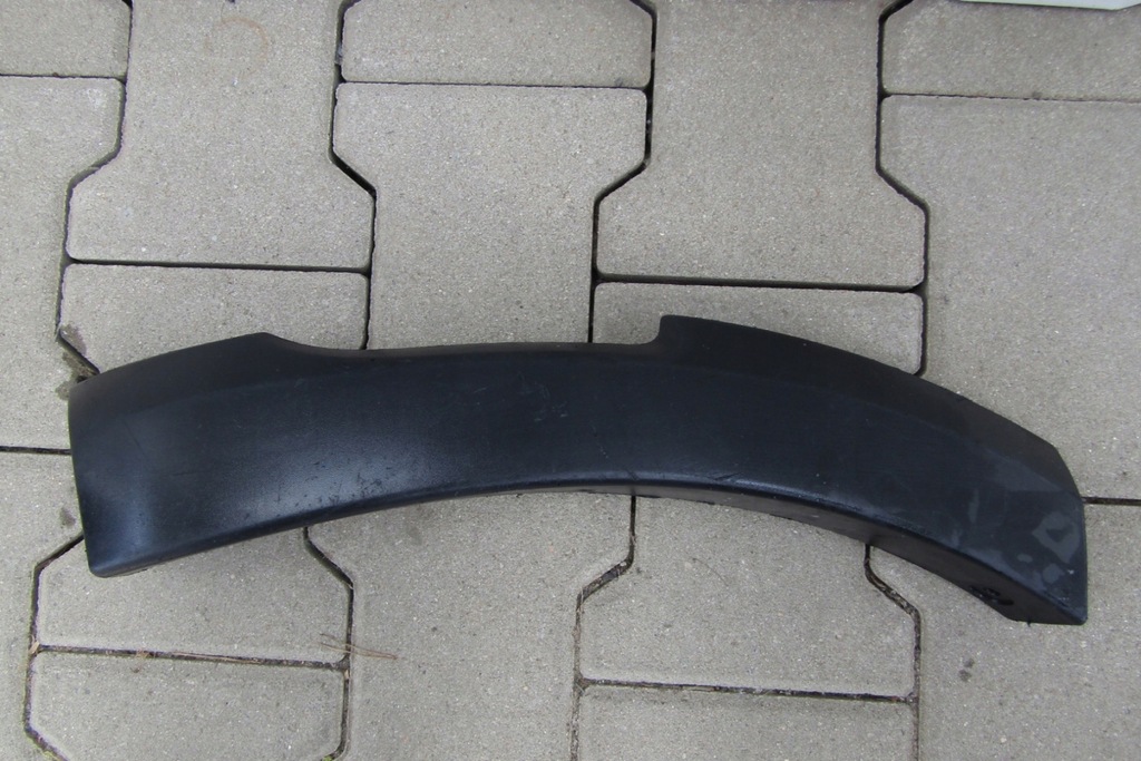 фото №1, Спойлер правый перед dacia sandero ii stepway 12-