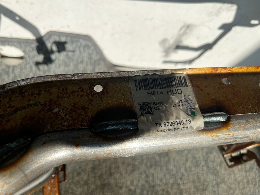 фото №15, Bmw x1 f48 lci lift 19r каркас кронштейн панелі приладової панелі pod head up