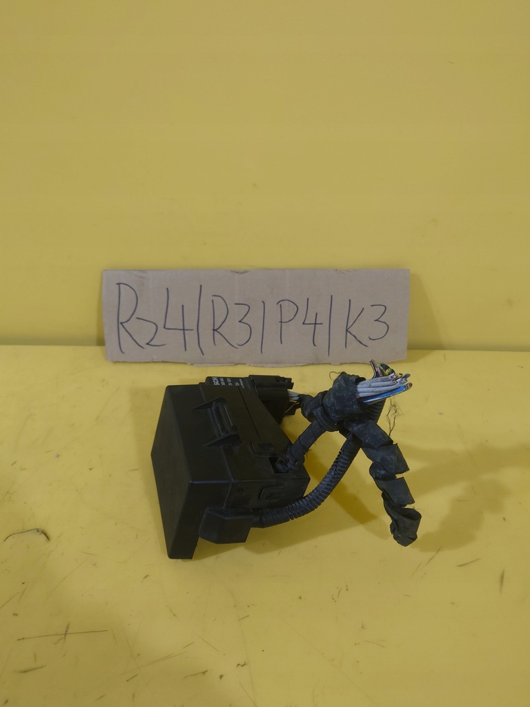 фото №1, Chevrolet captiva - коробка предохранителей