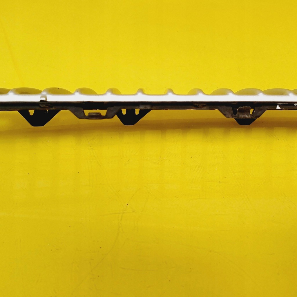 Решітка бампера впуск на капот bmw 3 e46 51138208484 nr131 Оригінал