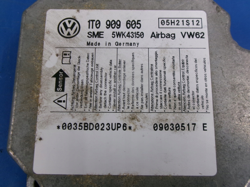 фото №15, Vw touran воздуховод кожаный 1t04190914ec+2airbagi +блок управления