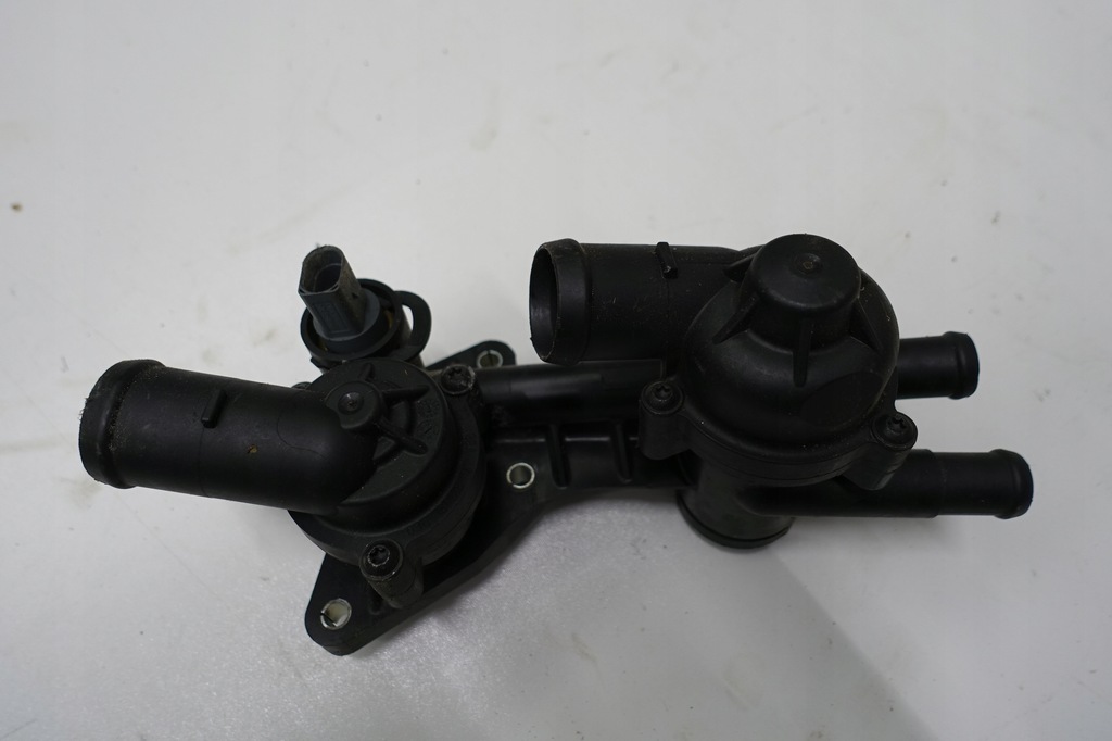 фото №1, Vw golf v 1.4 tsi корпус термостата