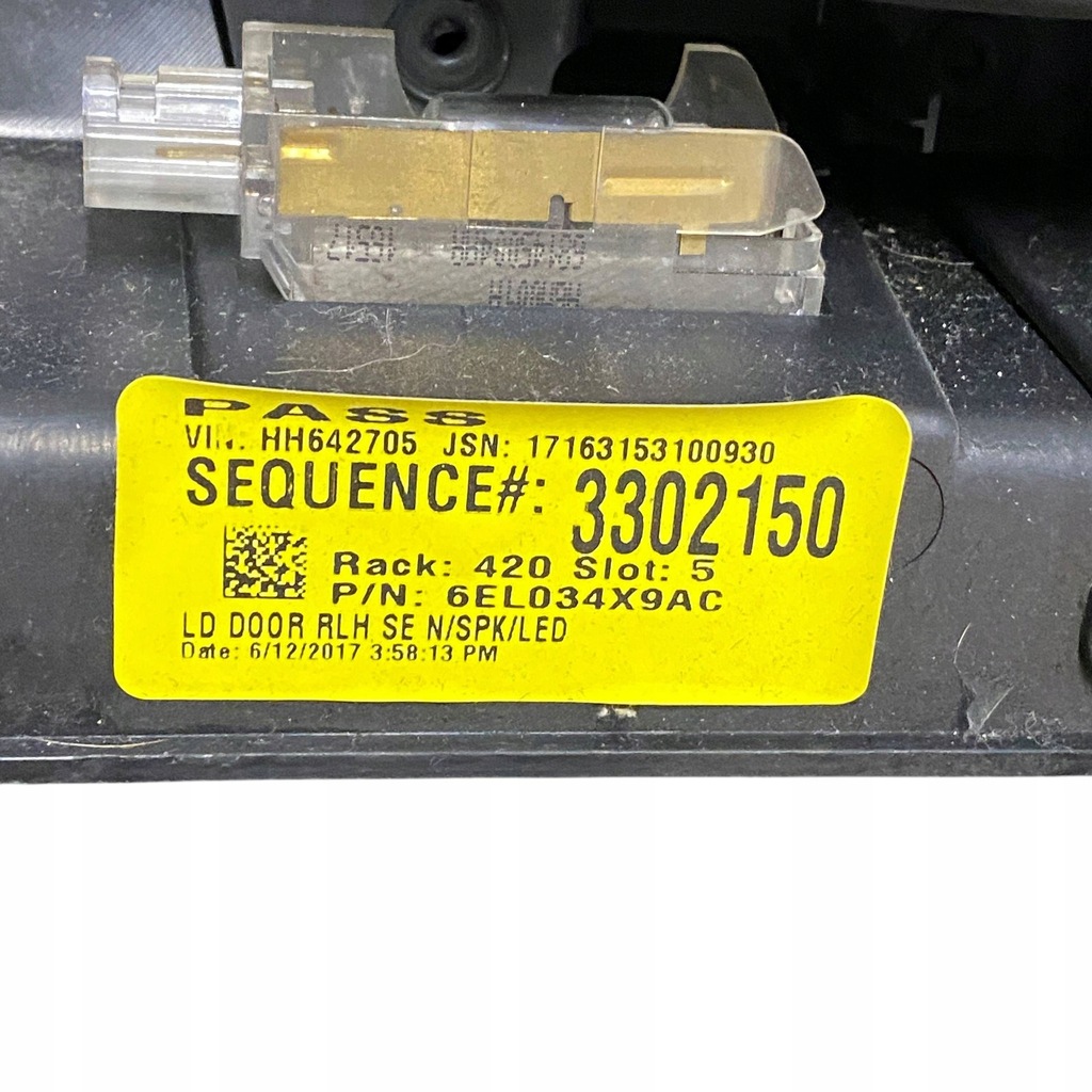 фото №13, Dodge charger 2019 ліва сторона обшивки / обшивка двері задніх