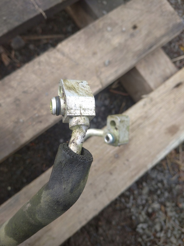 фото №3, Шланг кондиціонера subaru