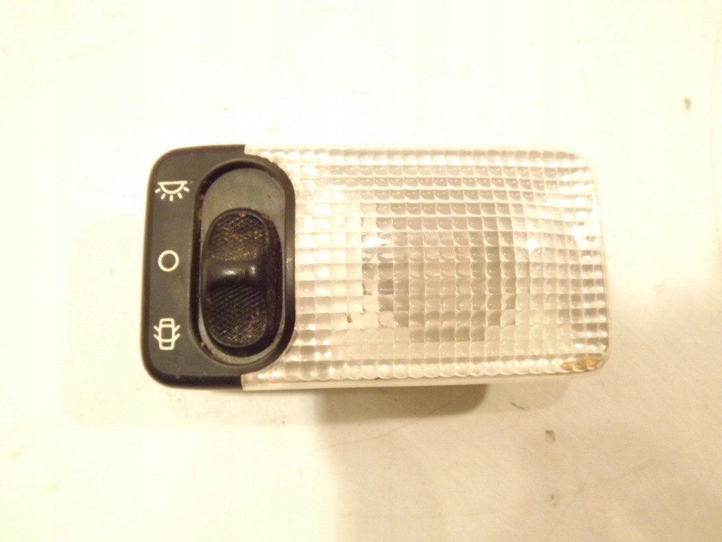 фото №1, Citroen c1 peugeot 107 aygo 05-14 rok лампа освещение кабины !!!