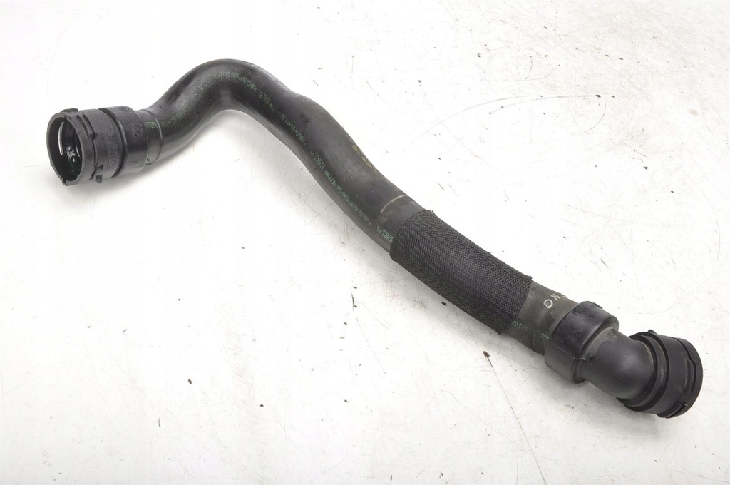 фото №1, Volvo xc70 ii 2.4 d труба шланг wody 8g91-8260-ga