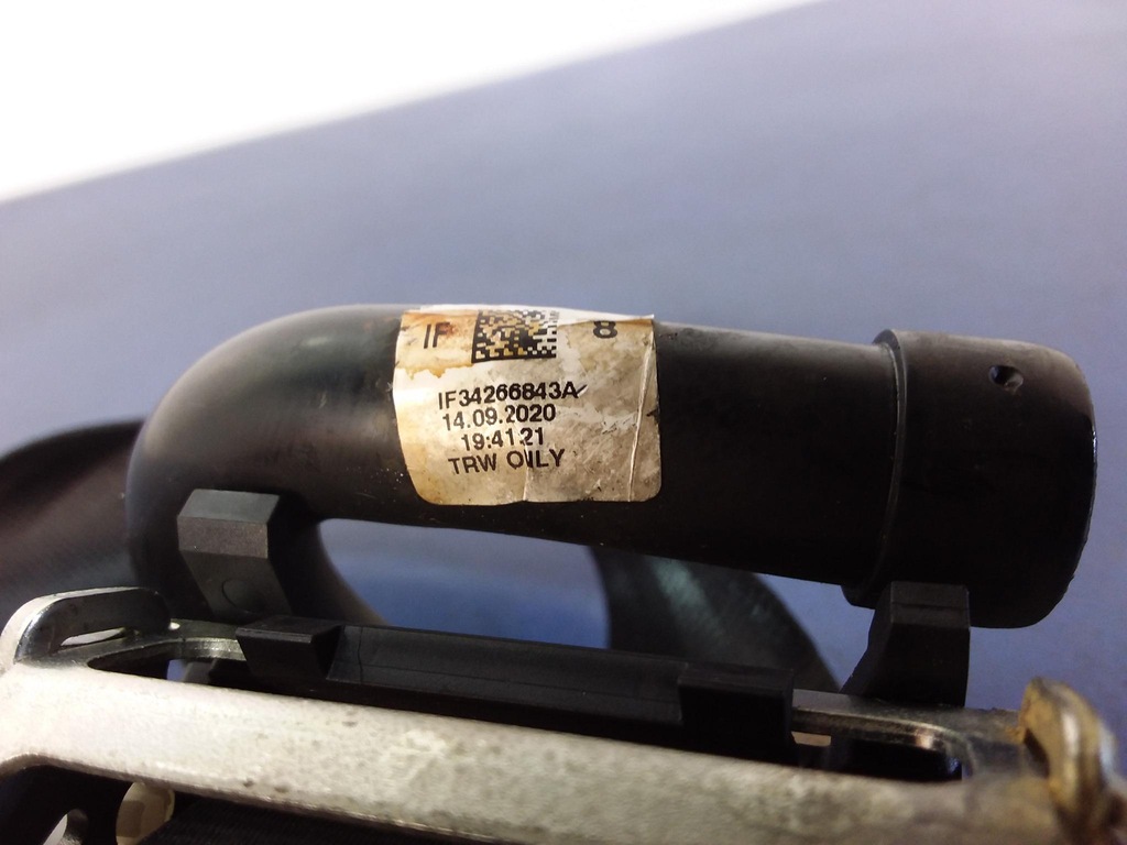 фото №4, Vw golf viii pas безопасности перед левый