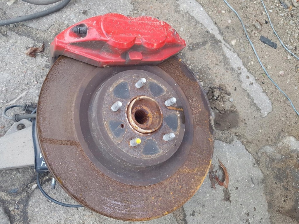 фото №1, Поворотный кулак рычаг суппорт правый перед infiniti fx30d