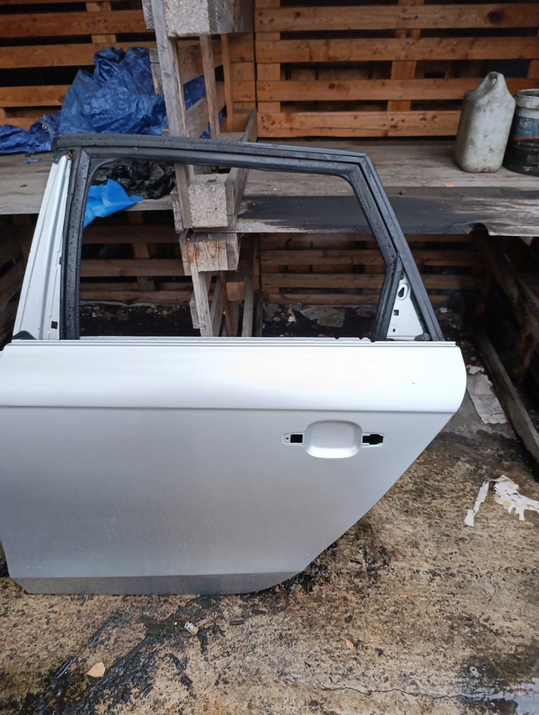 фото №9, Двері лівий задня ліва задні audi a4 b8 ly7w