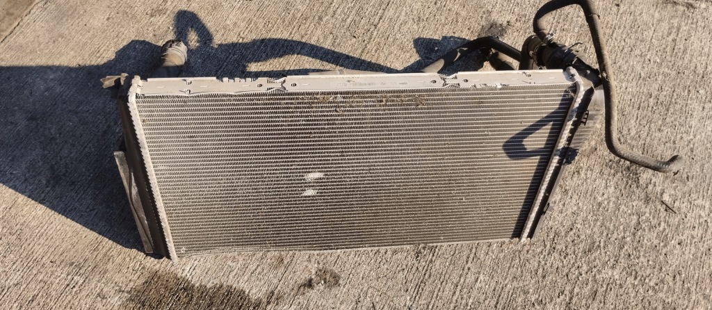 Купити Радіатор води bmw i3 7600520 , 7600520-01