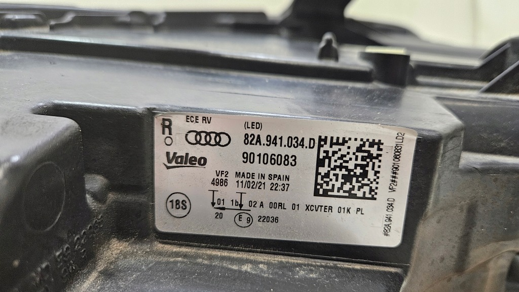 фото №9, Лампа правая перед передняя audi a1 ii full led 82a 82a941034d