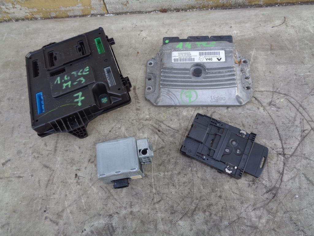 фото №1, Набір стартовий бортовий комп'ютер renault megane 3 1.4 tce