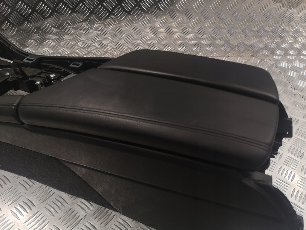 фото №9, Туннель средний подлокотник воздуходувка вентилятор bmw f10 f11 4-зона