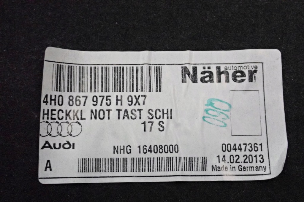 фото №13, Обивка крышки багажника 4h0867975h audi a8 s8 d4