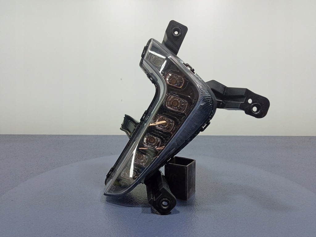 фото №1, Hyundai ioniq противотуманная фара led drl лампа правая 92208-g2