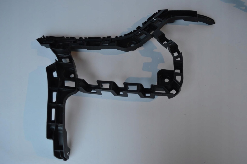 фото №1, Напрямна кронштейн бампера лівий задня golf vii 5g9