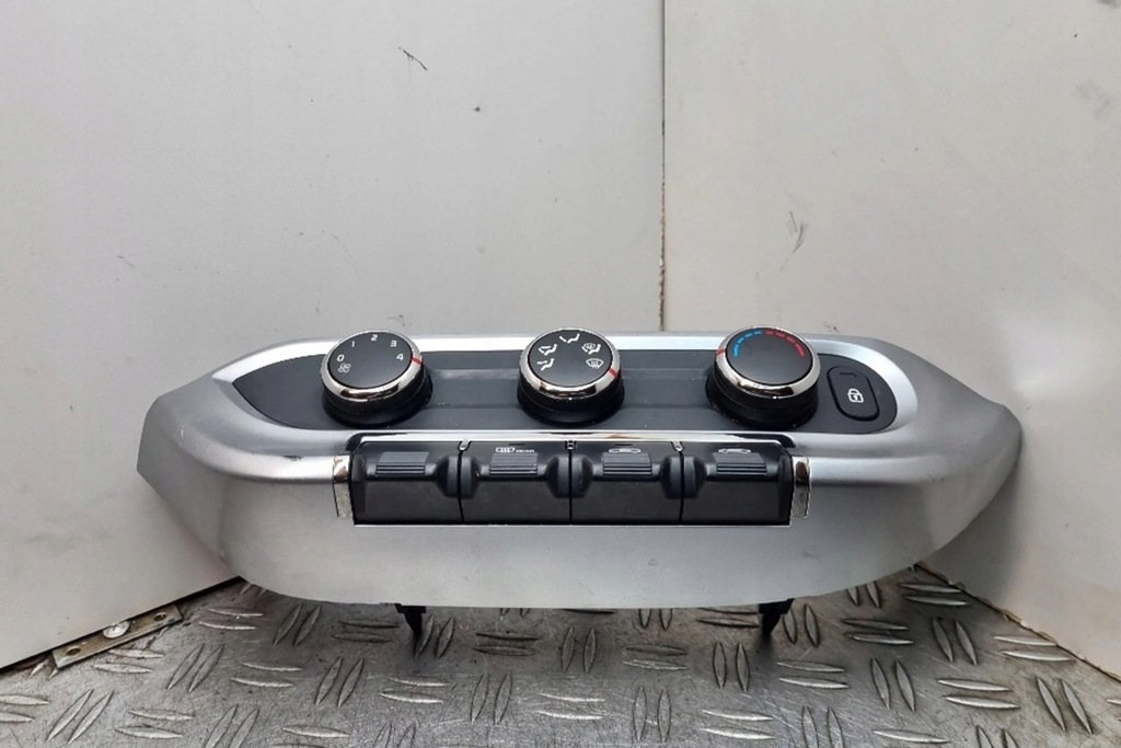 фото №11, Блок управляющий кондиционера kia rio iii ub 972501w820 2016