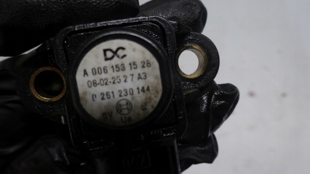 Mercedes c 2.2 cdi 170km a0061531526 0261230144 датчик давления выхлопных газов Недорого