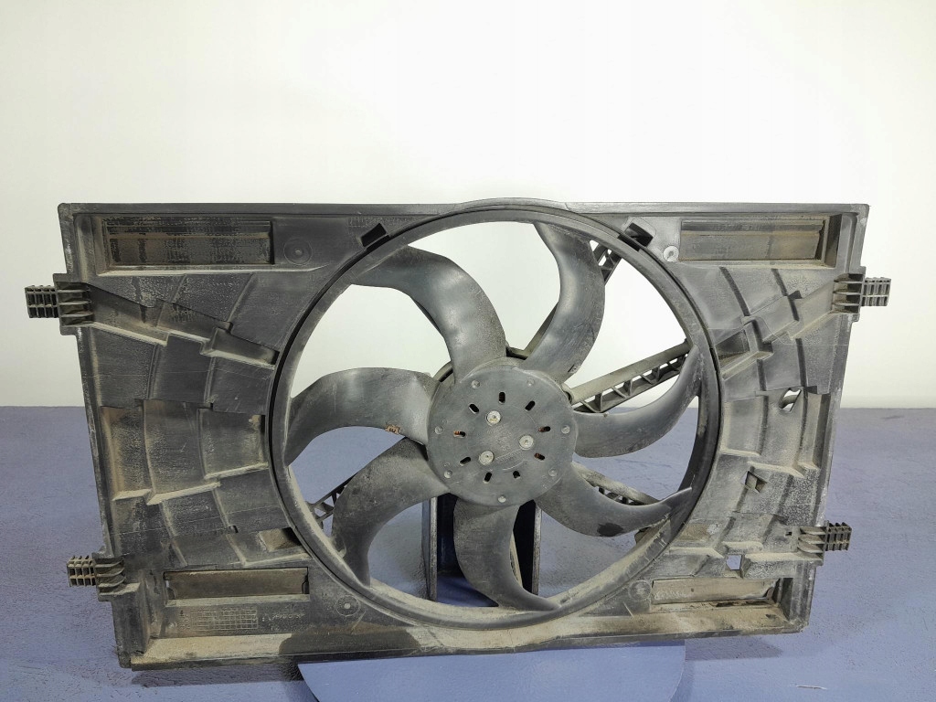 Skoda octavia 3 2.0 tdi 150 km вентилятор вентилятор радиатора 5q0121205s в Украине