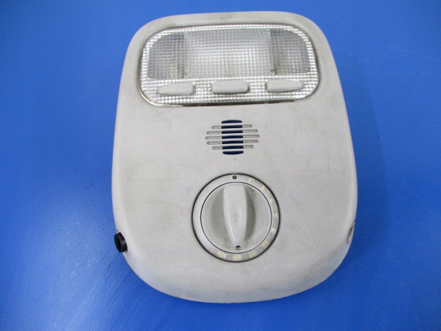 фото №1, Peugeot 407 лампа освещение потолок szyberdac