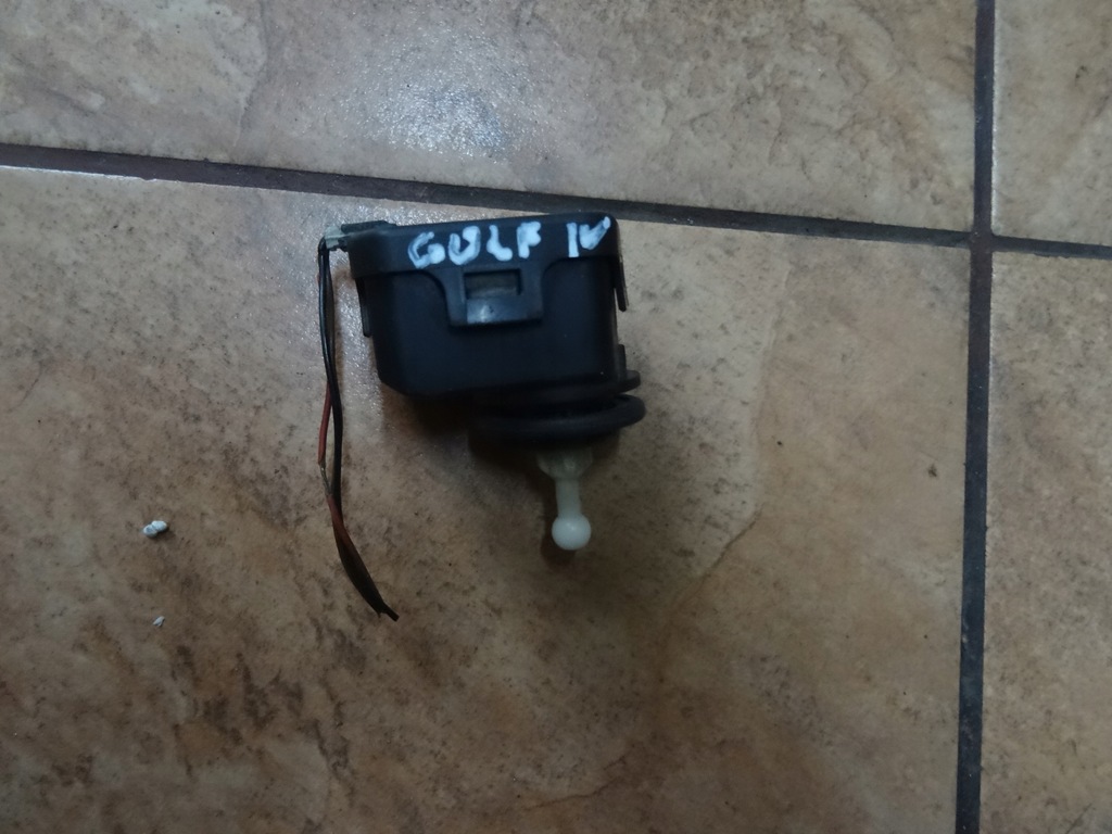 фото №1, Golf iv моторчик регулировки 1j0941295c