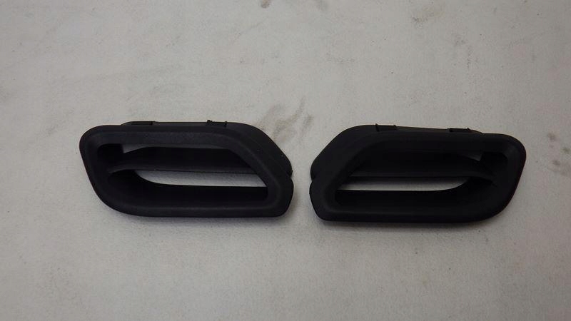 фото №1, Решітка верхній обдув консолі fiat tipo