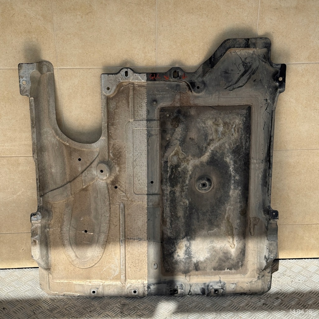 фото №1, Плита нижняя защита pod двигатель mercedes glc w253 a2535200323